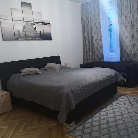 Angelika Apartments Vienna Esterno foto