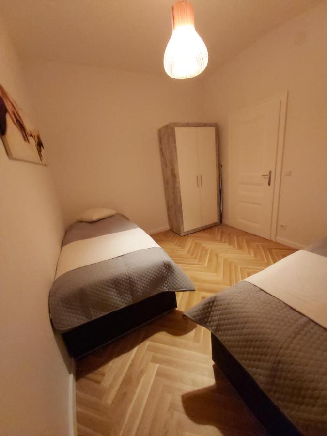 Angelika Apartments Vienna Esterno foto