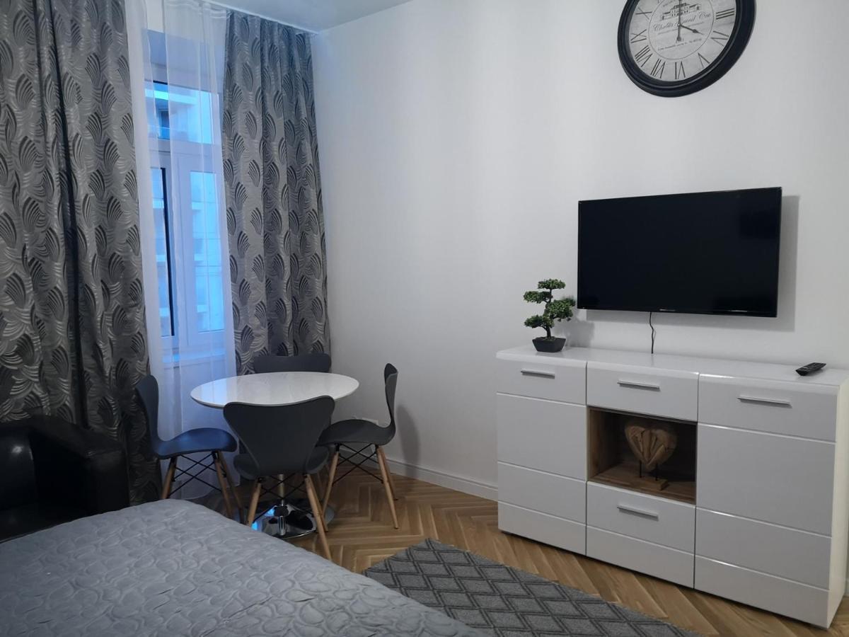 Angelika Apartments Vienna Esterno foto