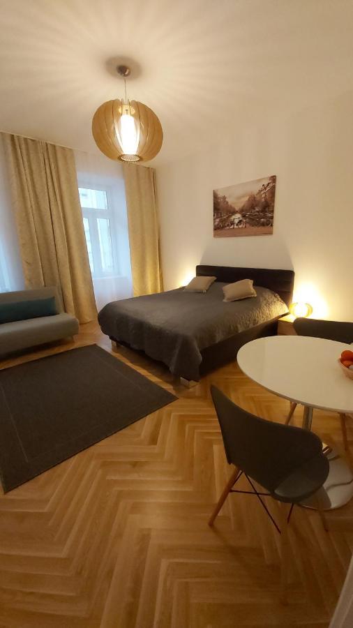 Angelika Apartments Vienna Esterno foto