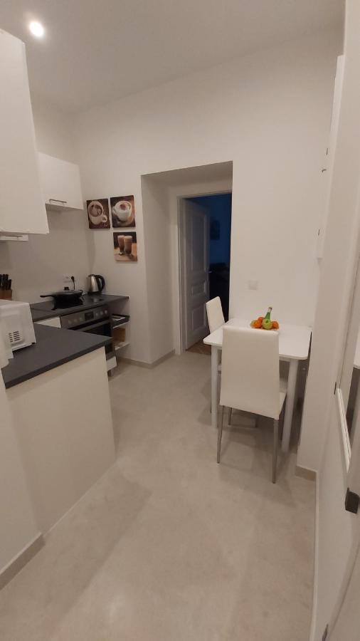 Angelika Apartments Vienna Esterno foto